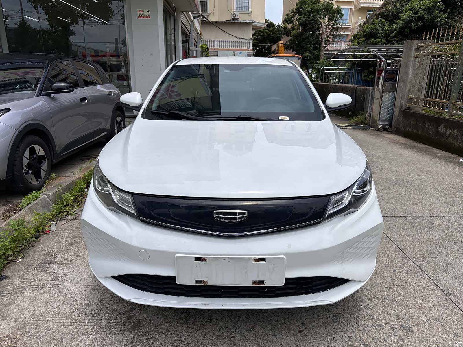 Geely Emgrand, 2022 2