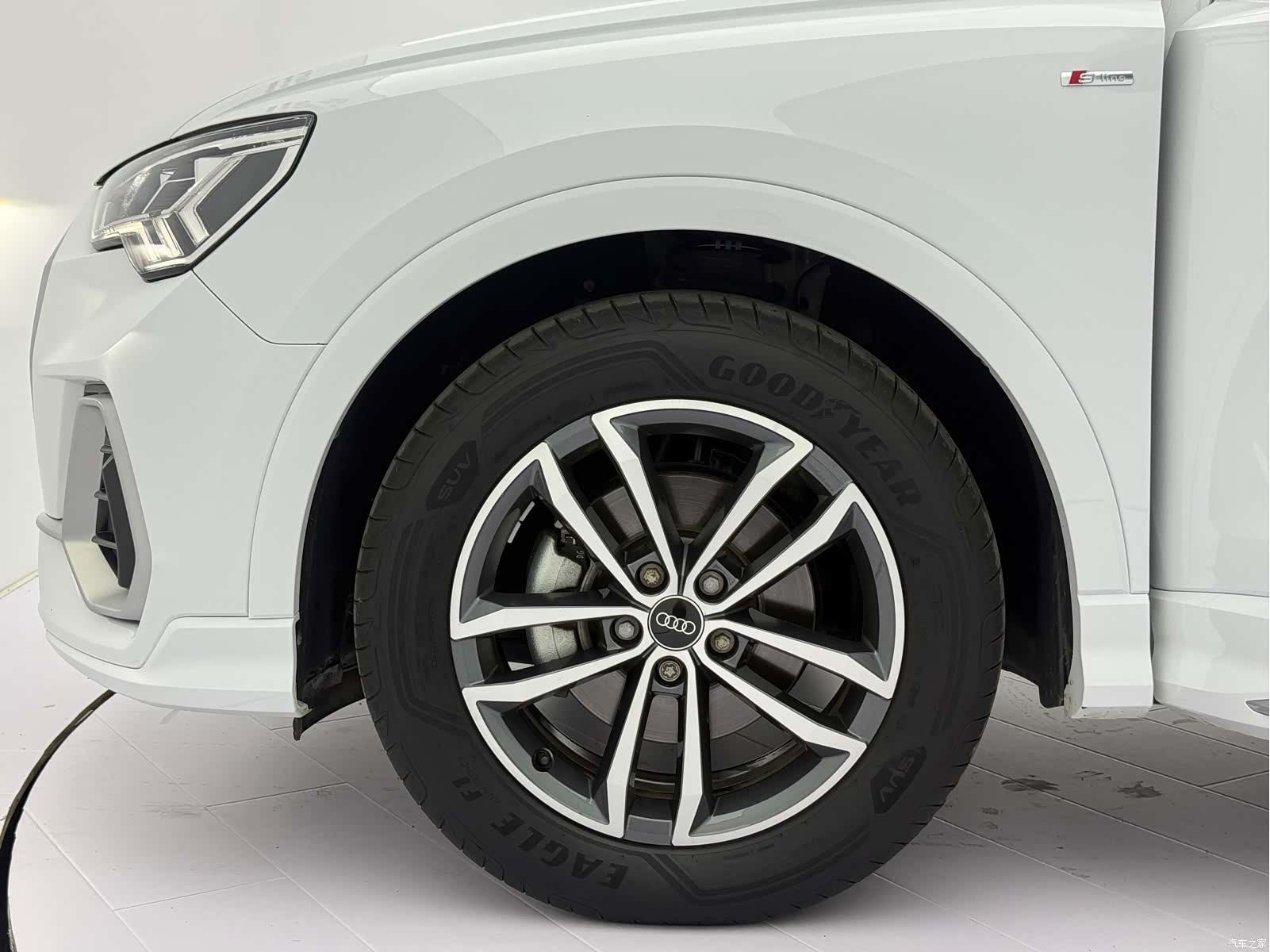 Audi Q3, 2022 18