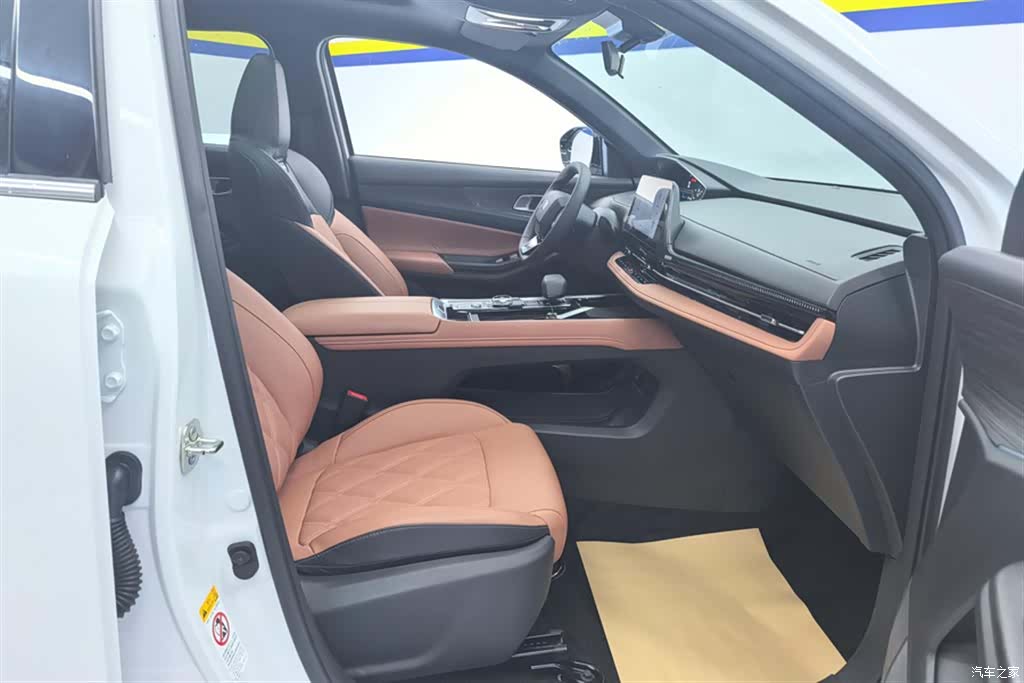 Changan Eado, 2024 8