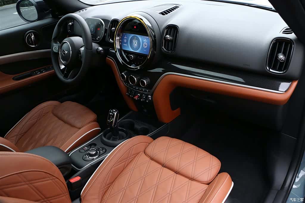Mini Countryman, 2024 16