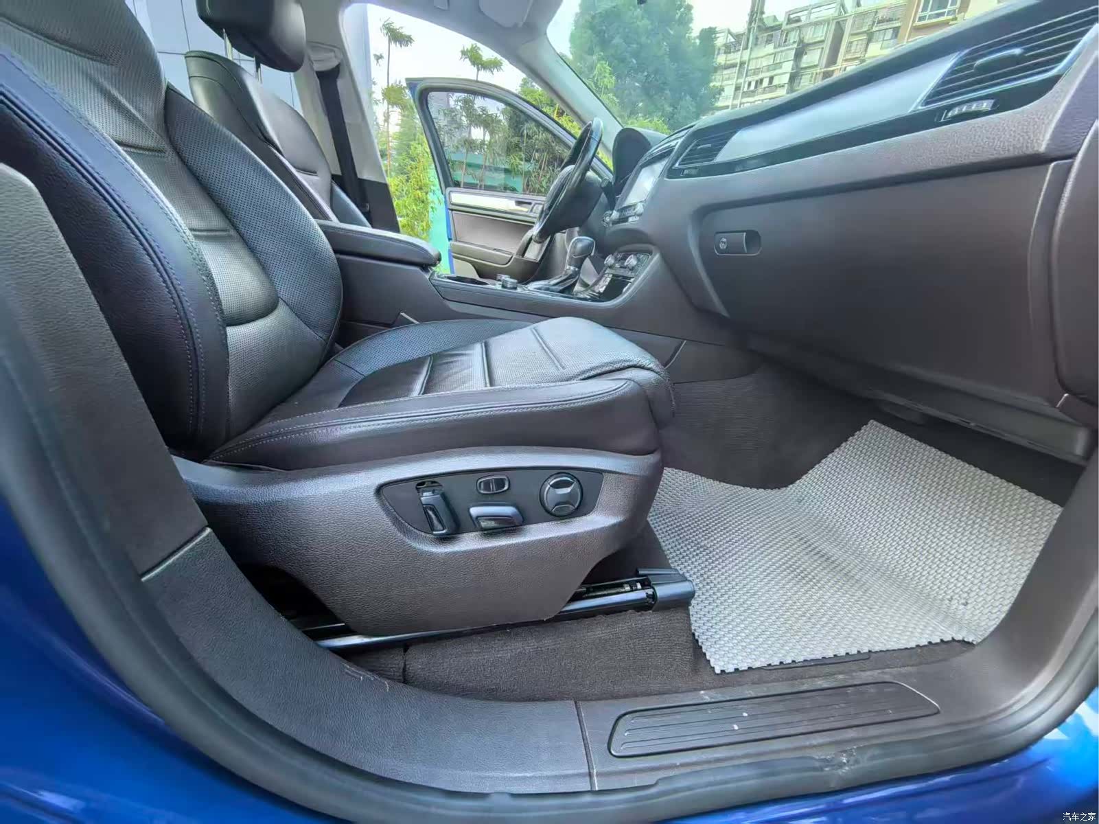 Volkswagen Touareg, 2016 7