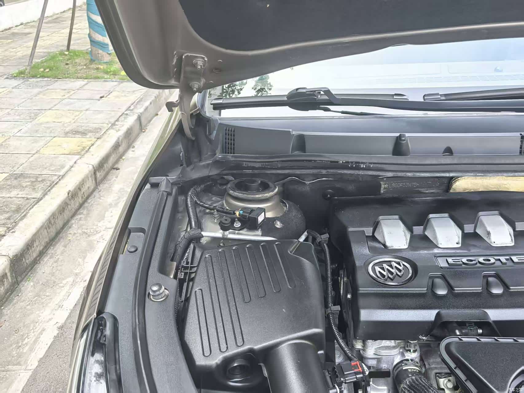 Buick LaCrosse, 2013 14