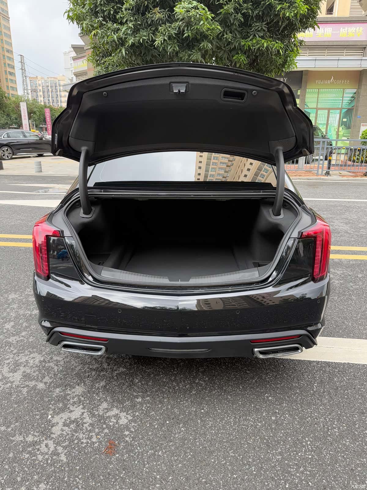 Cadillac CT5, 2021 10