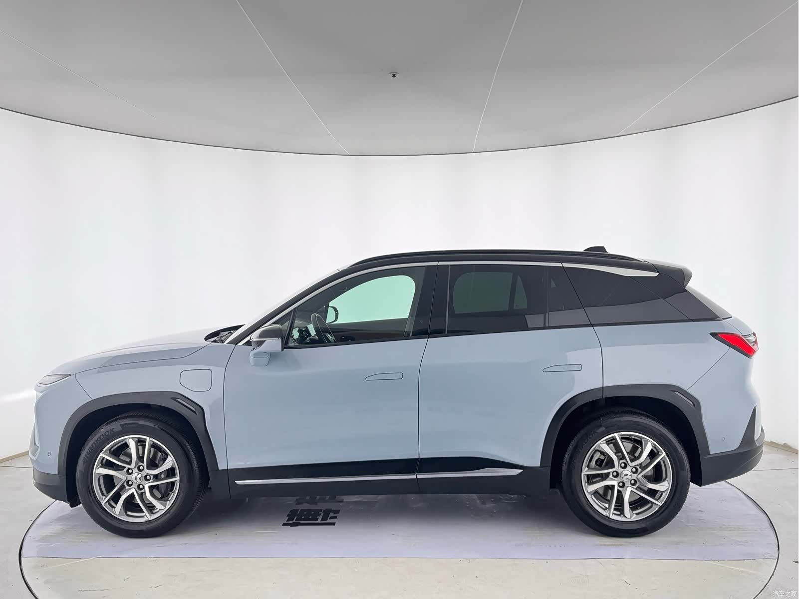 NIO ES6, 2021 3