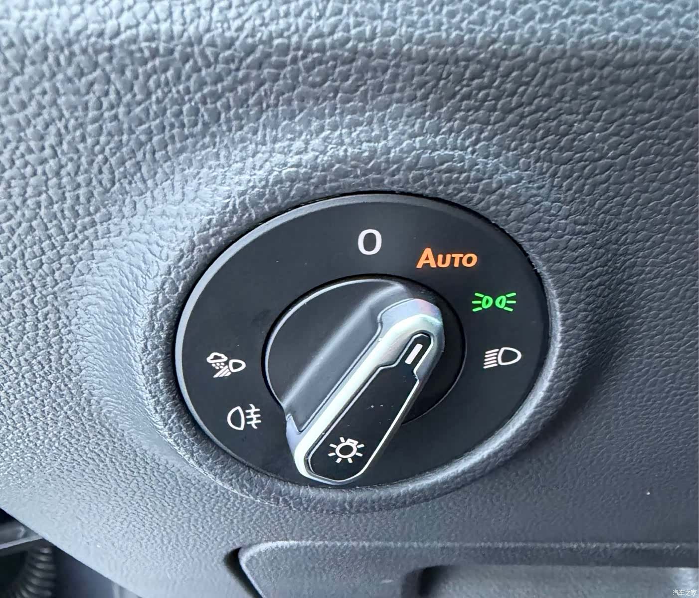 Volkswagen Tayron, 2023 все фото