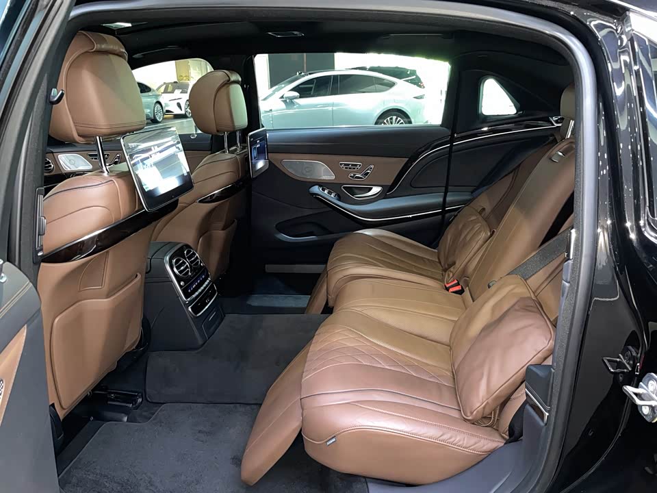 Mercedes-Benz Maybach S-class