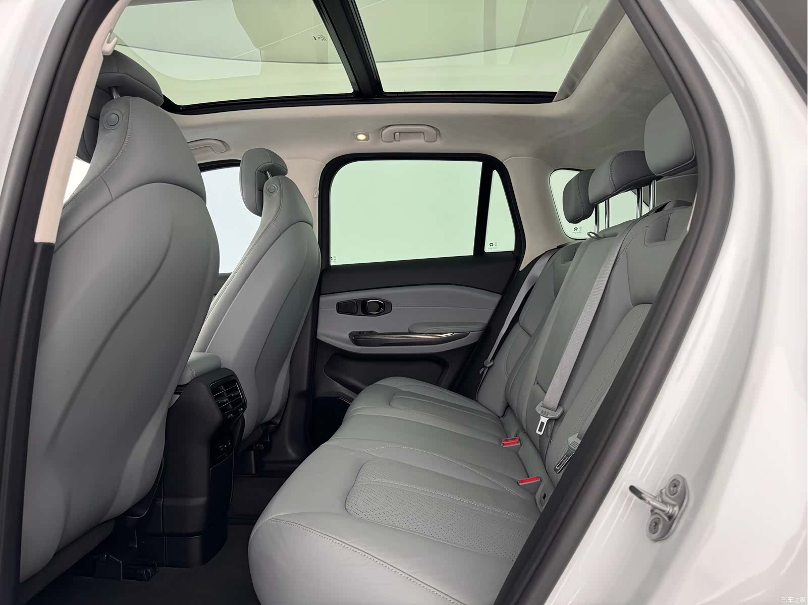 NIO ES6, 2019 10