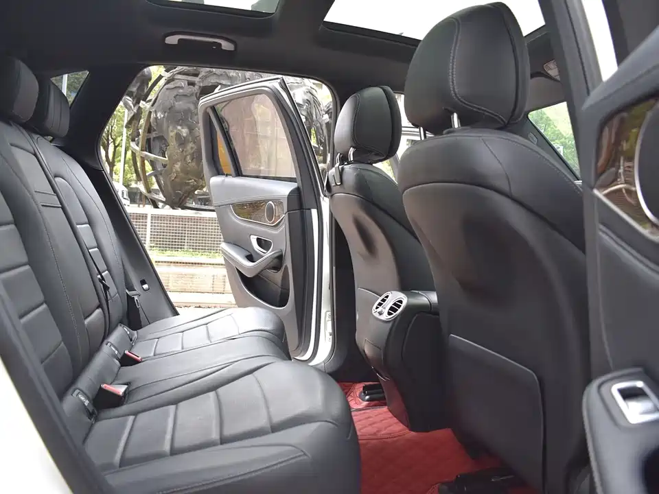 Mercedes-Benz GLC Mercedes-Benz GLC