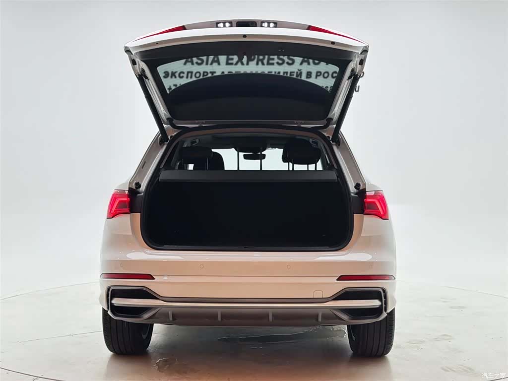 Audi Q3, 2022 8