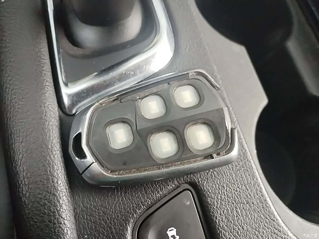 Cadillac XT5, 2017 9