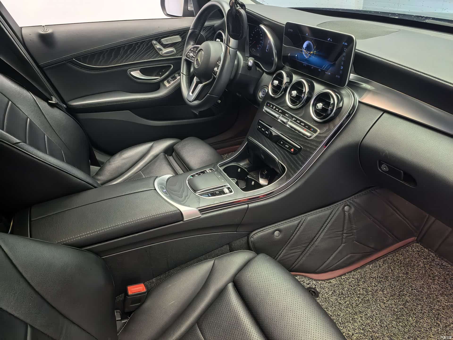 Mercedes-Benz C-Class, 2019 17