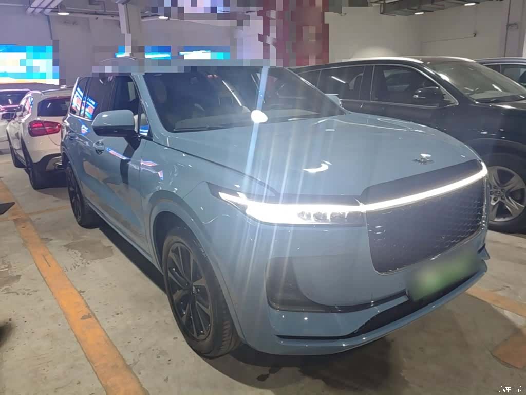 Li Auto ONE, 2022 4