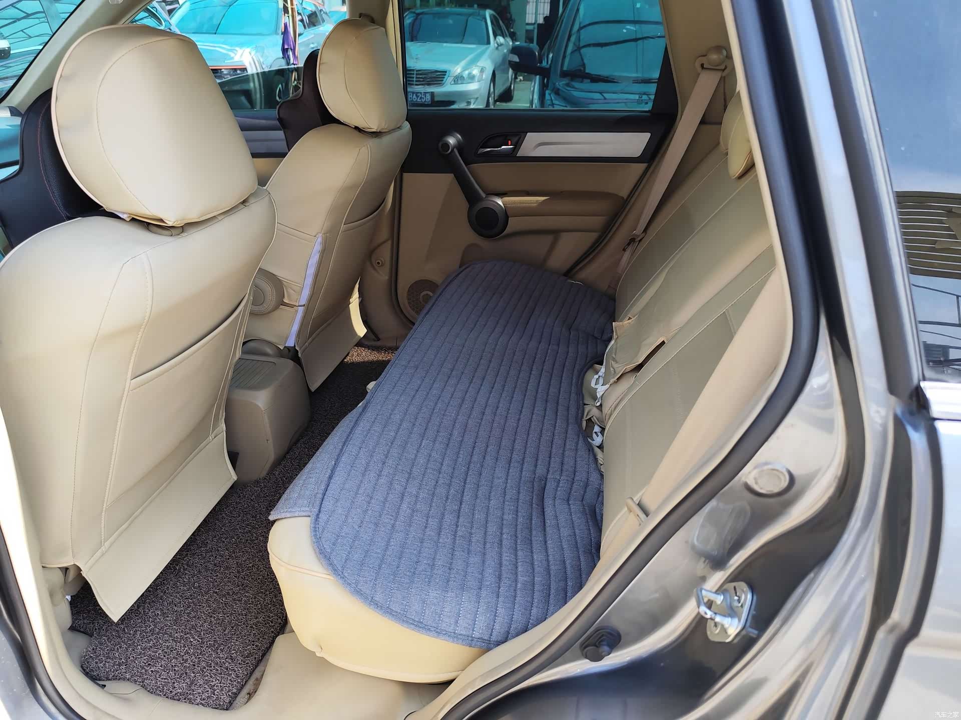 Honda CR-V, 2011 7