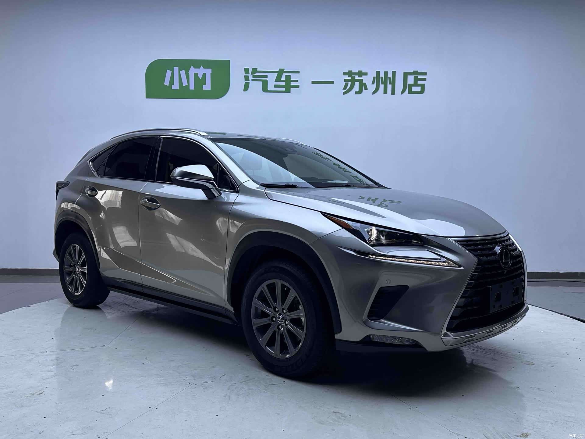 Lexus NX, 2021 3