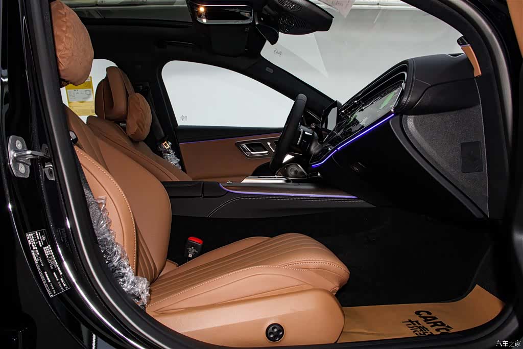 Mercedes-Benz E-Class, 2026 19