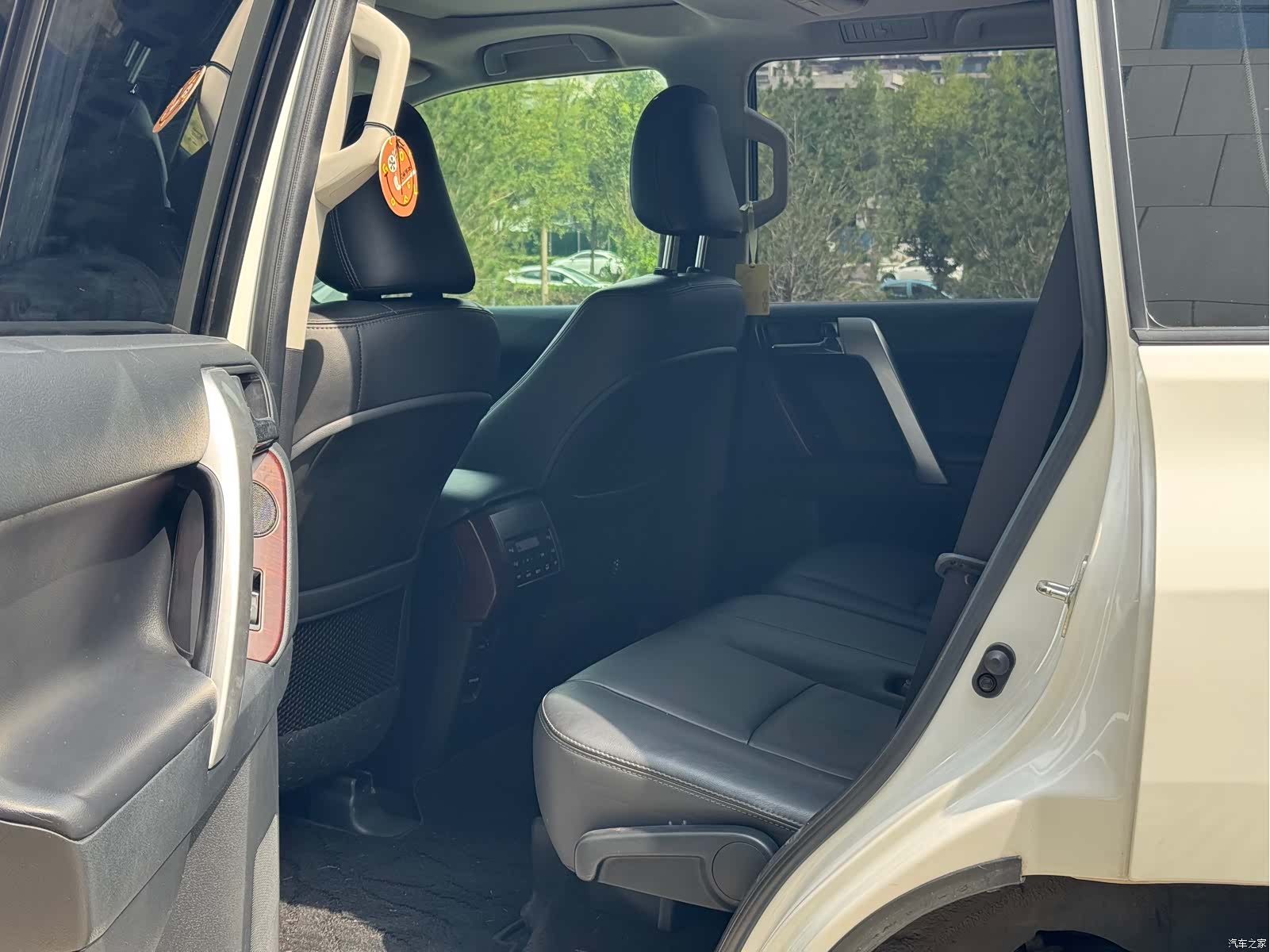 Toyota Prado, 2014 13