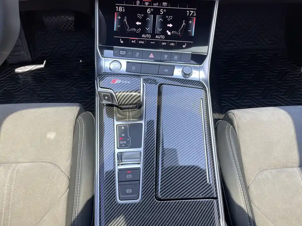 Audi A6L Audi A6L