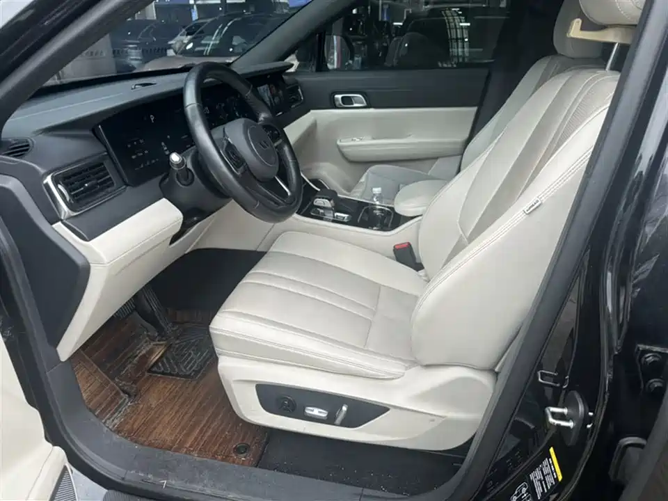 Li Auto Ideal ONE