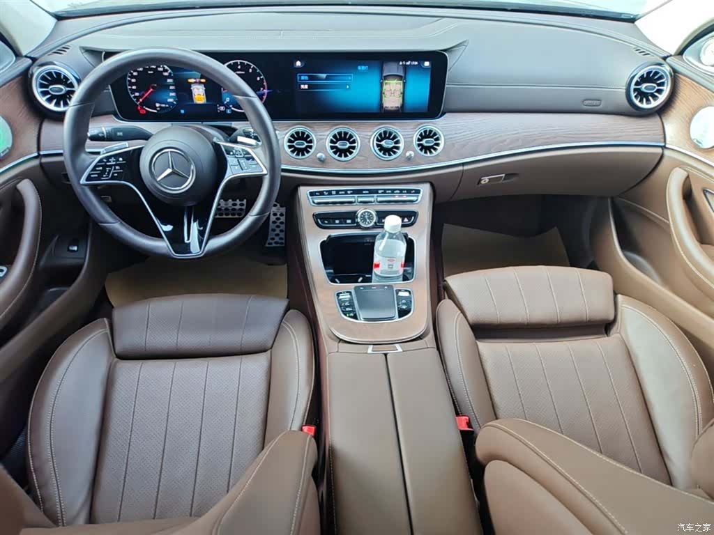 Mercedes-Benz E-Class, 2022 16