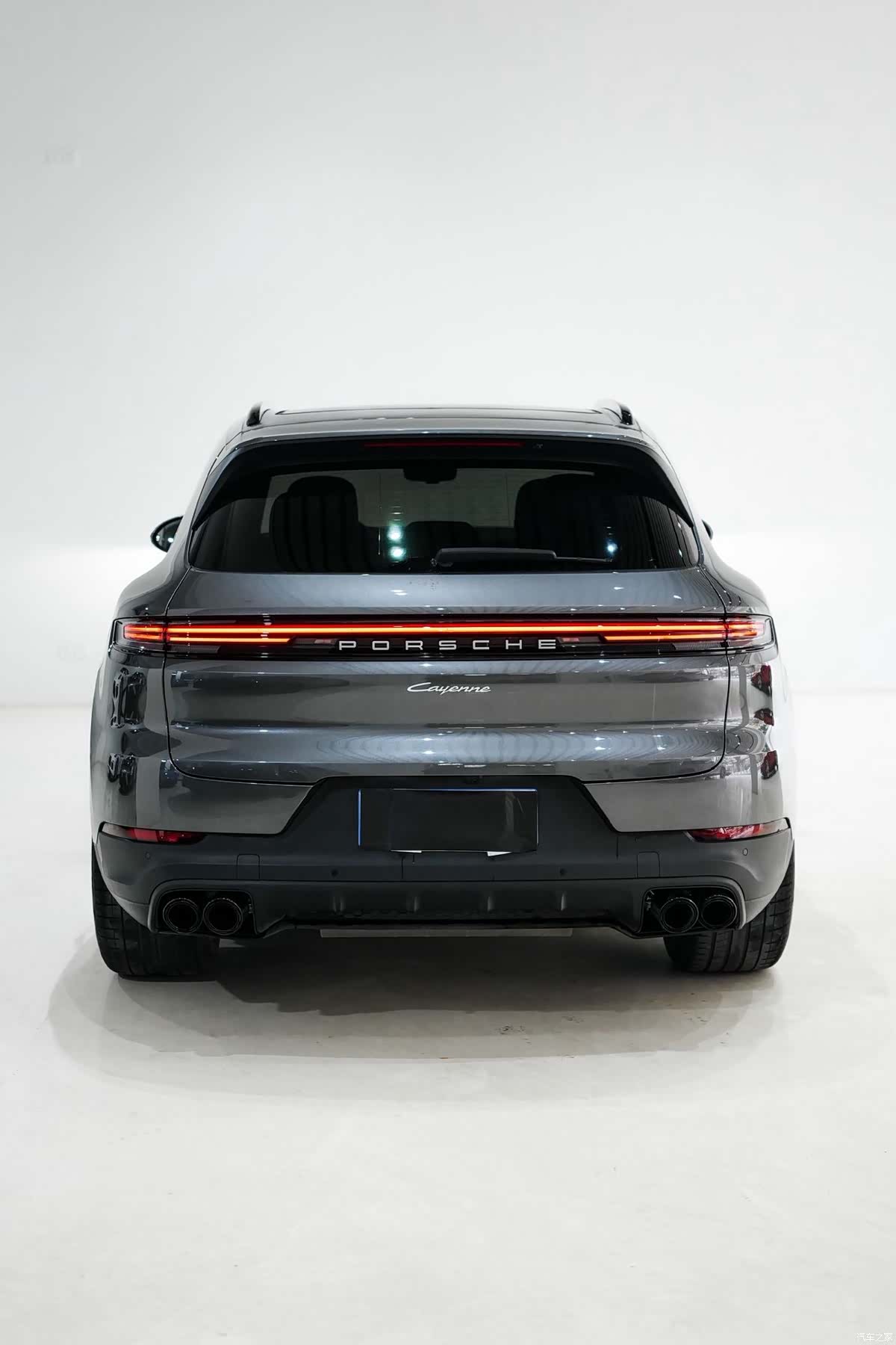 Porsche Cayenne, 2023 3