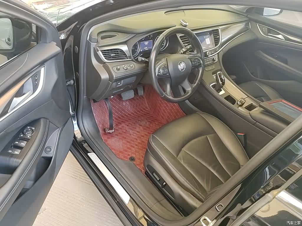 Buick LaCrosse, 2022 12