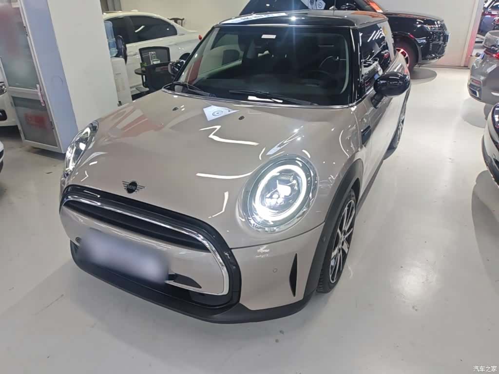 Mini Cooper, 2024 1