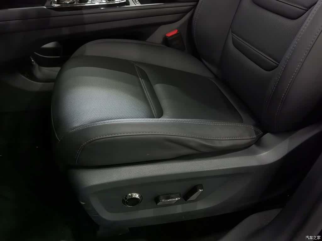 Ford Equator Sport, 2023 20
