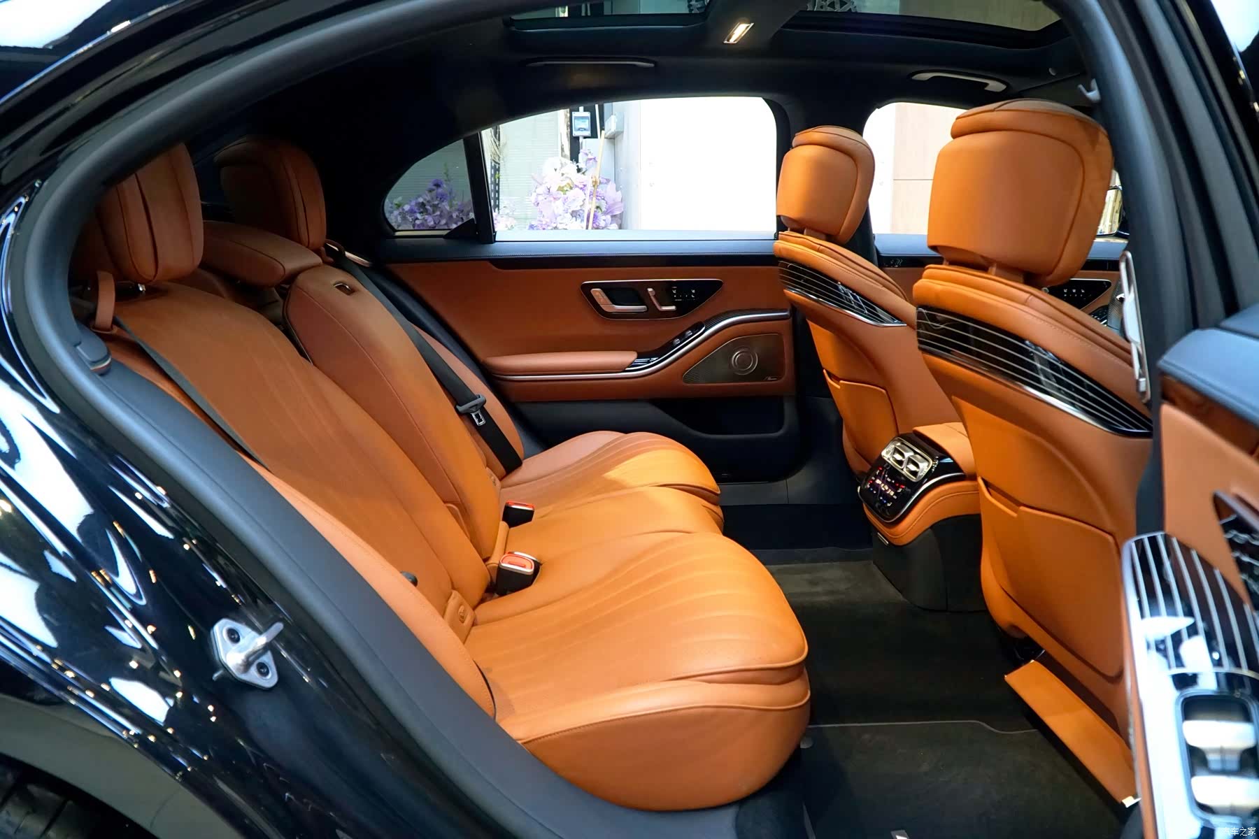 Mercedes-Benz S-Class, 2022 10