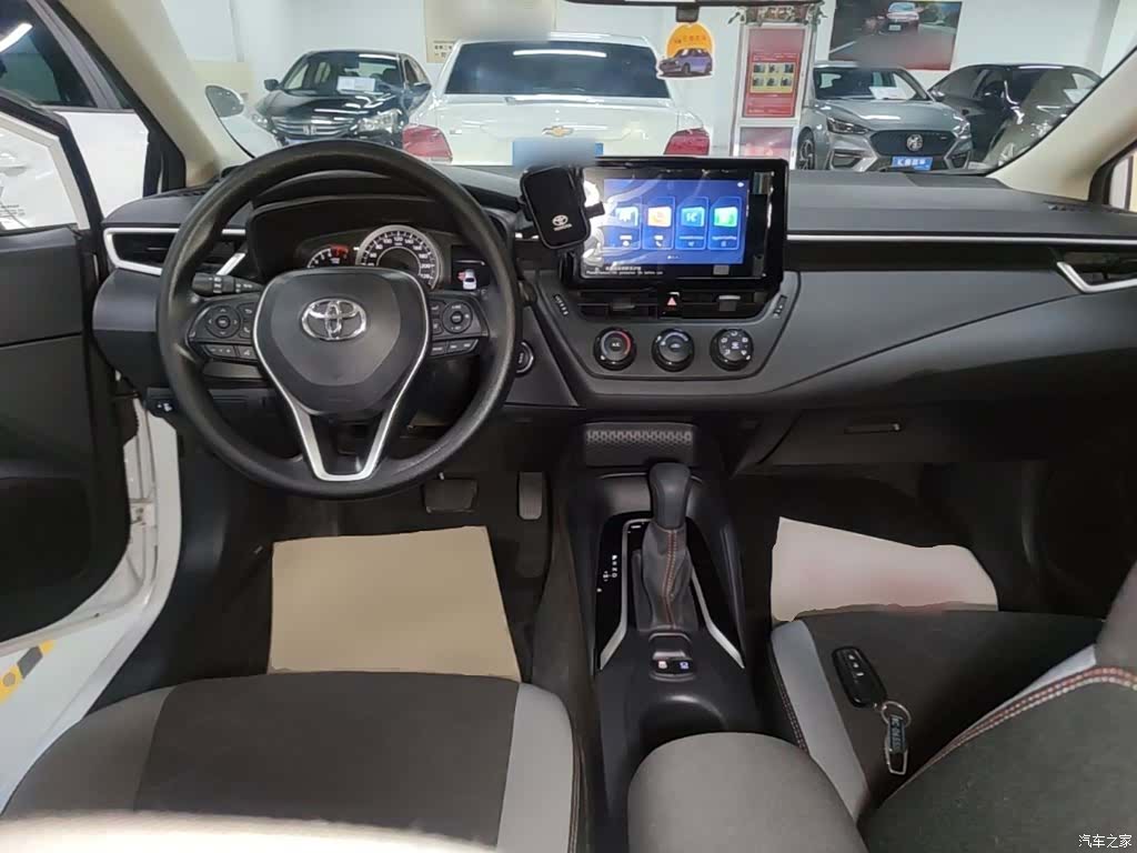 Toyota Corolla, 2024 10