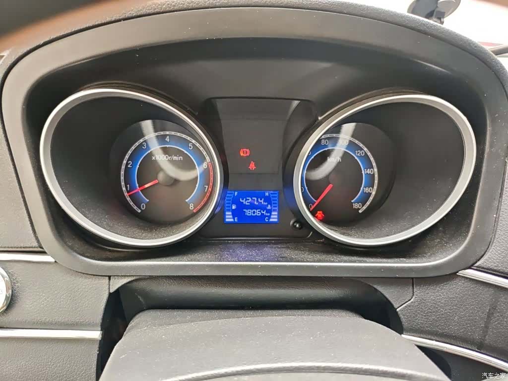 Changan M70, 2018 все фото
