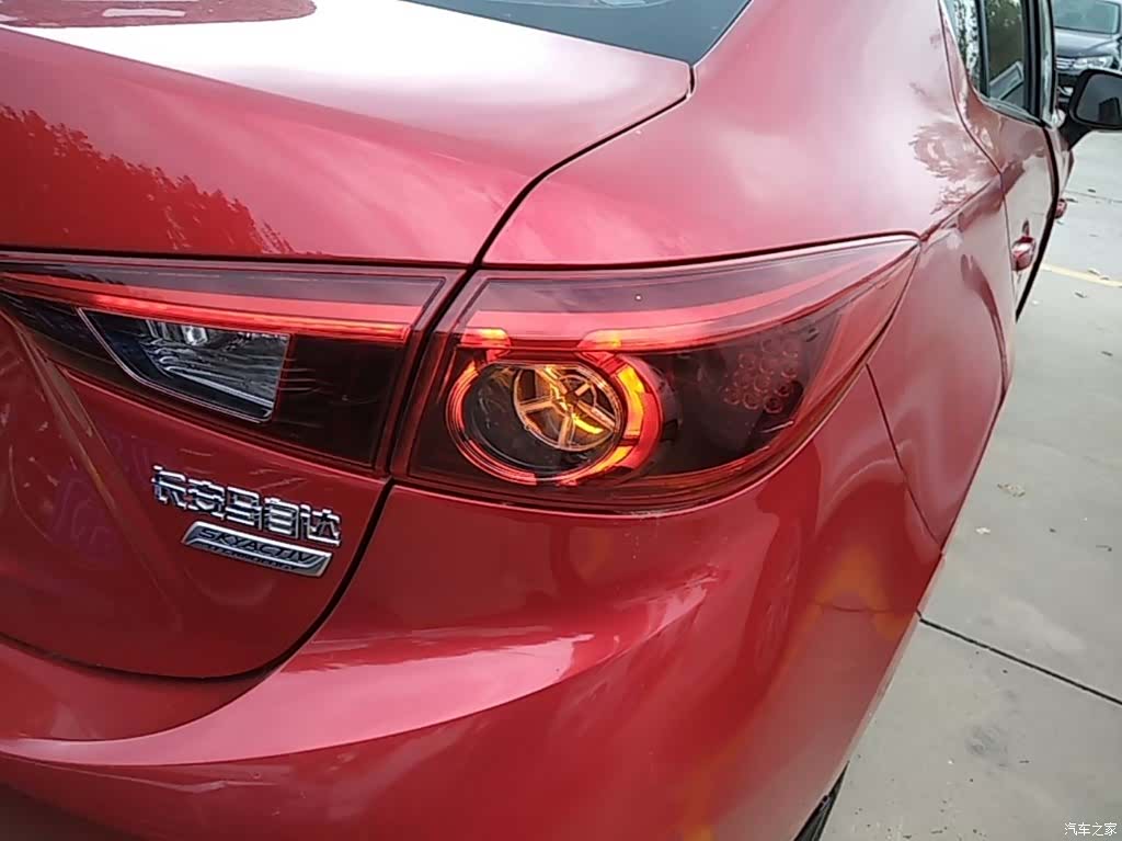 Mazda Mazda3, 2018 8