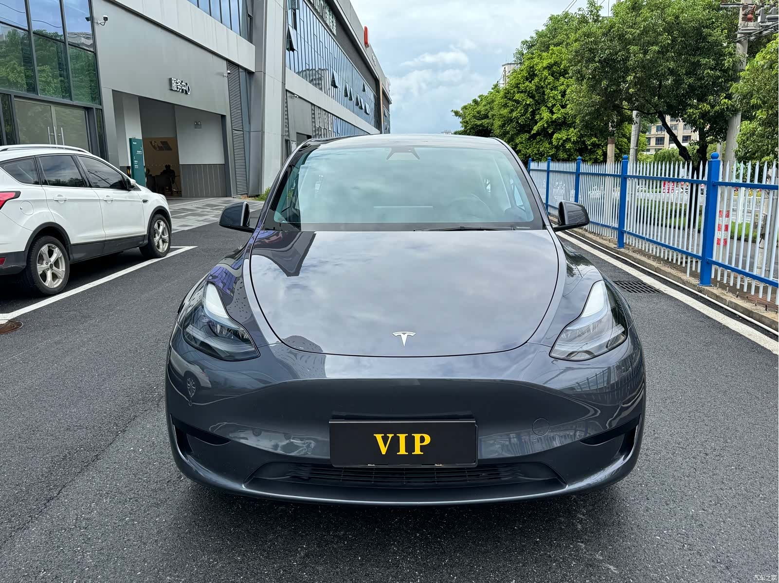 Tesla Model Y, 2022 2