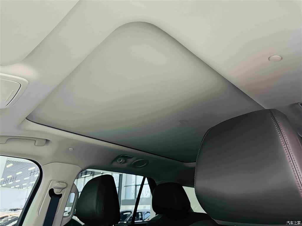 Ford Explorer, 2025 31