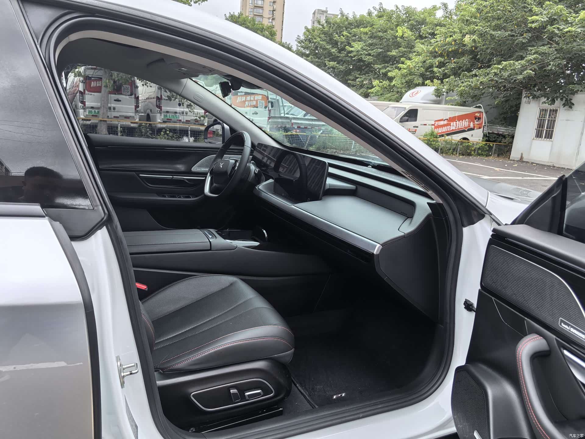 Xpeng P7, 2021 14