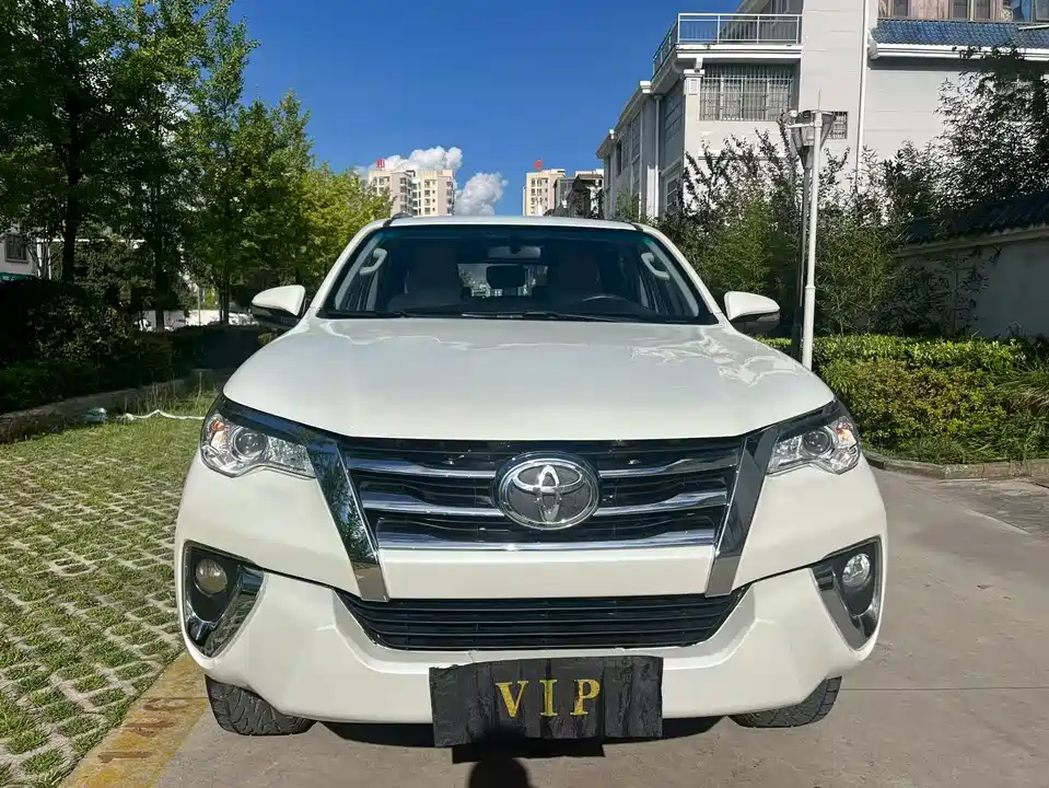 Toyota Fortuner Toyota Fortuner