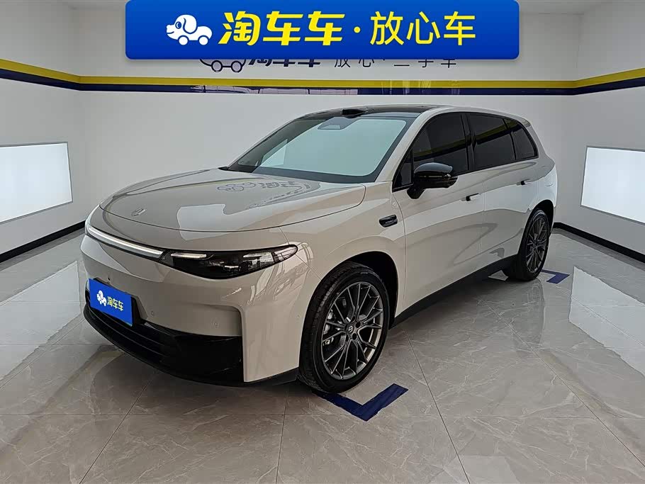 Leapmotor C10