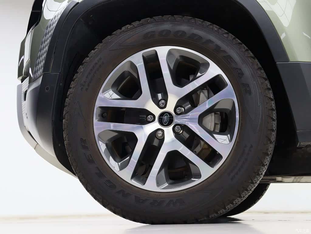Land Rover Defender, 2022 27