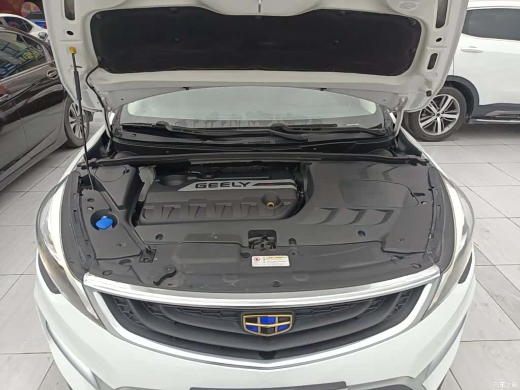 Geely Emgrand, 2017 20