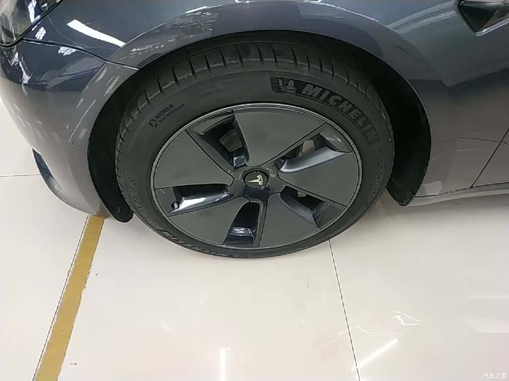 Tesla Model 3, 2022 23