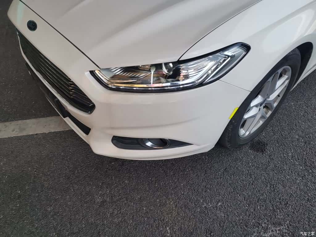 Ford Mondeo, 2014 24