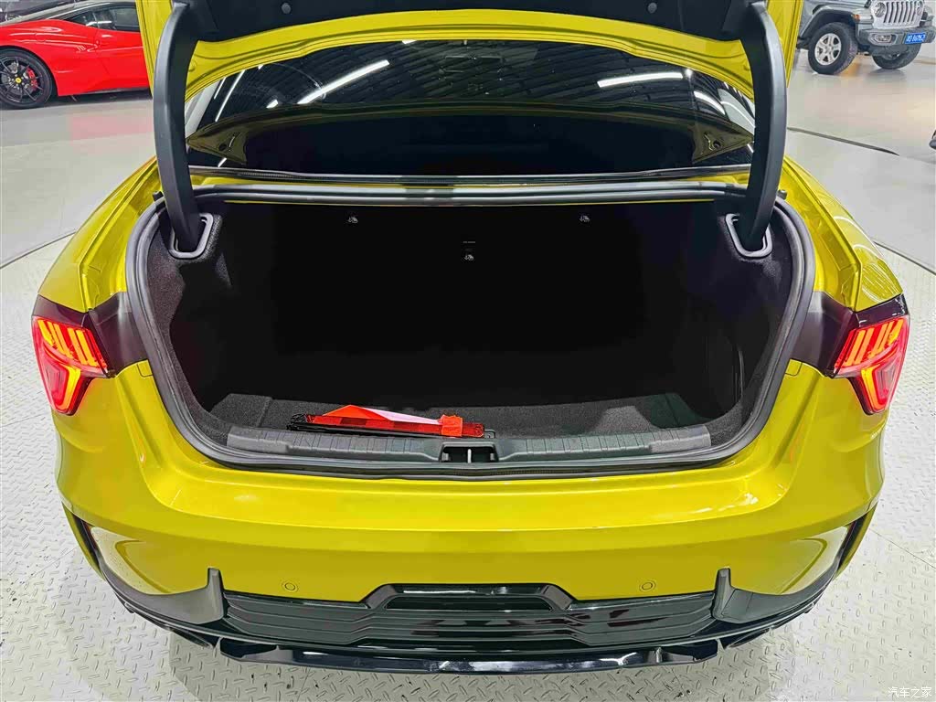 Lynk & Co 02, 2020 22