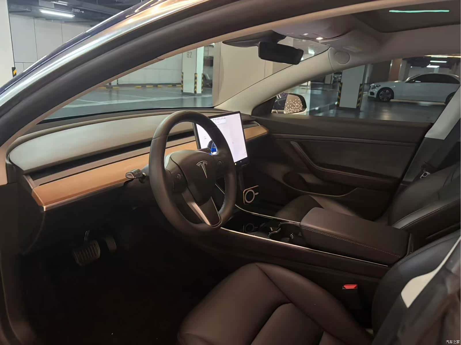 Tesla Model 3, 2020 7