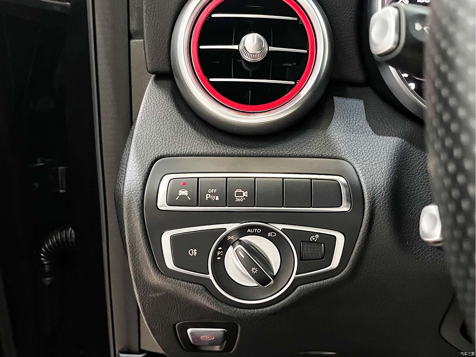 Mercedes-Benz GLC, 2018 14