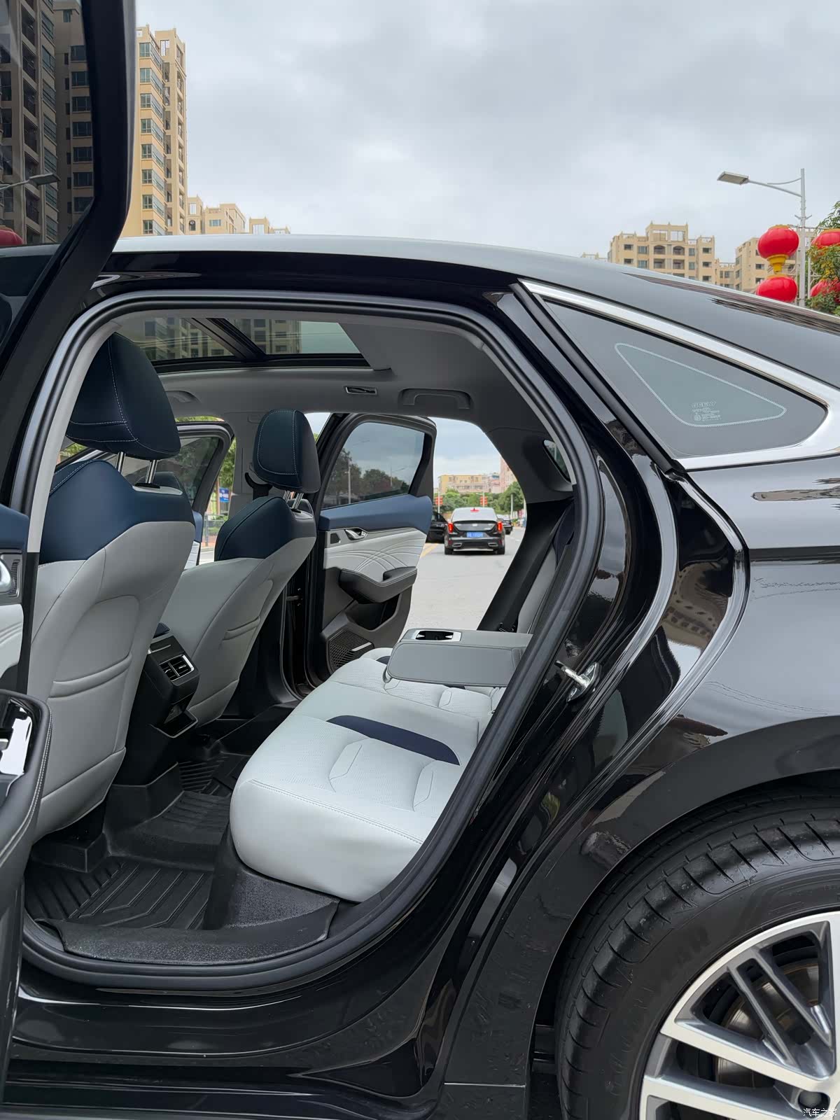 Geely Preface, 2024 19