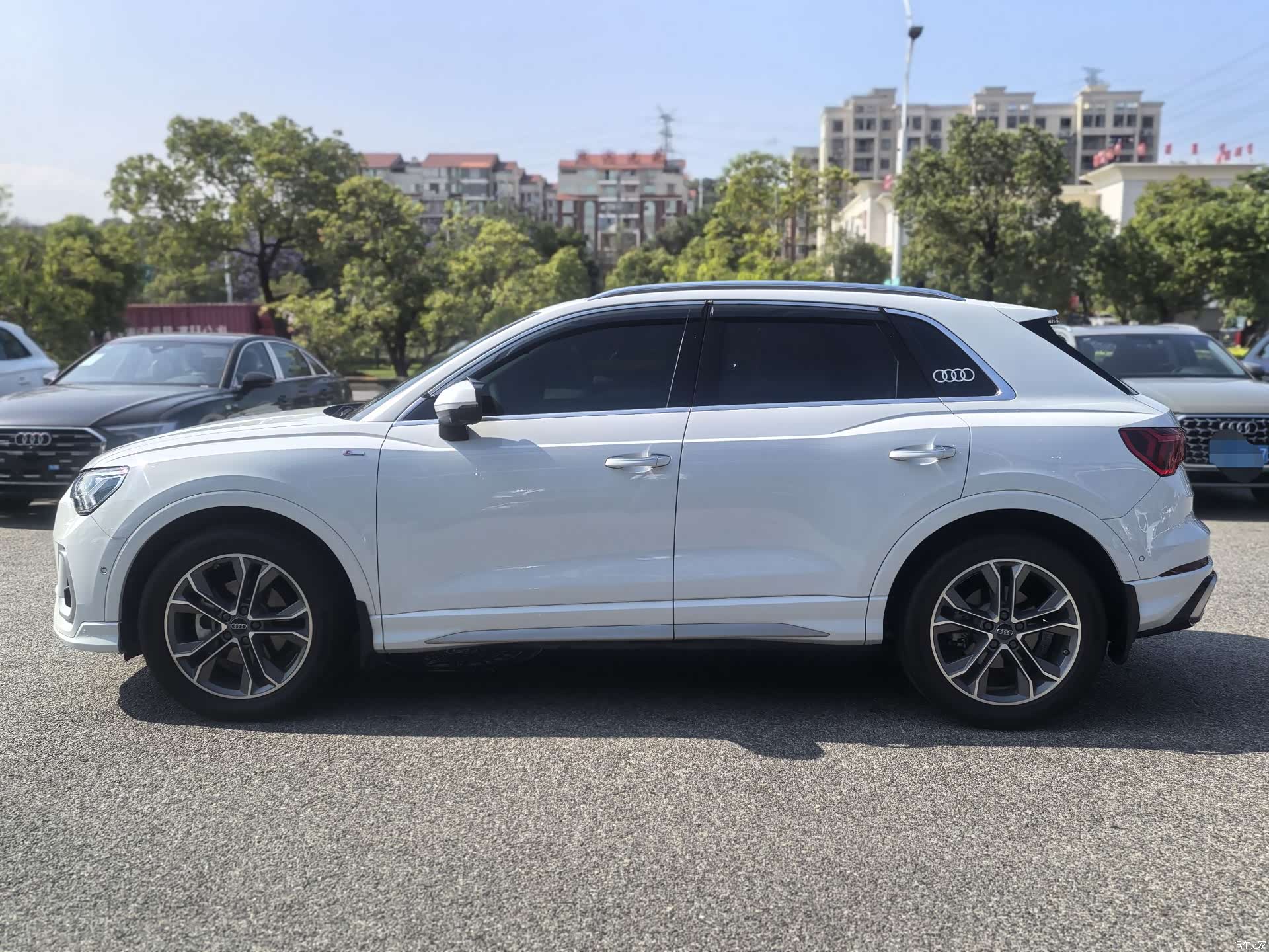 Audi Q3, 2025 4