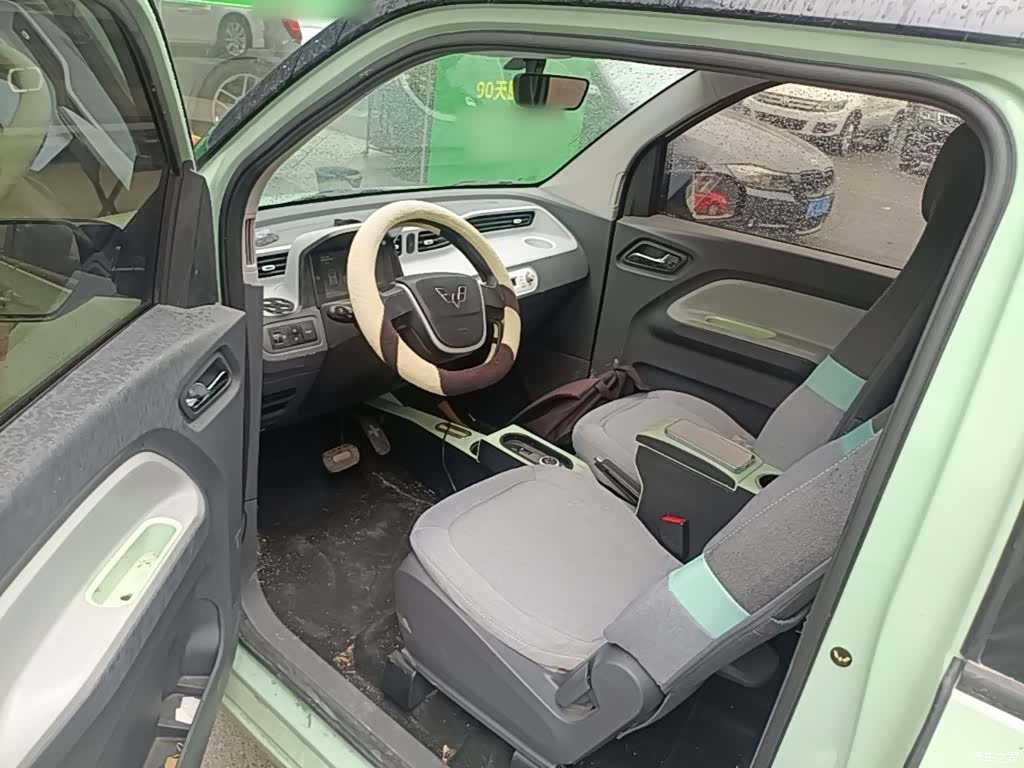 Wuling MINIEV, 2022 12