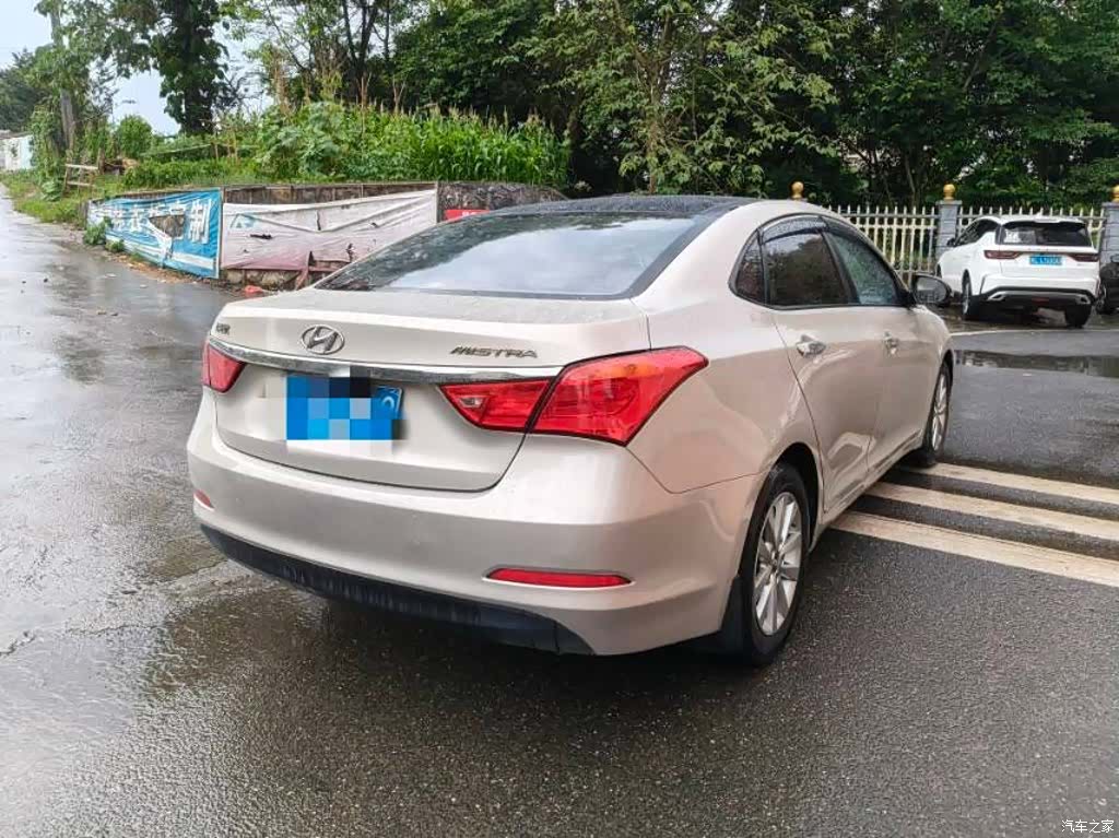 Hyundai GLS, 2016 4