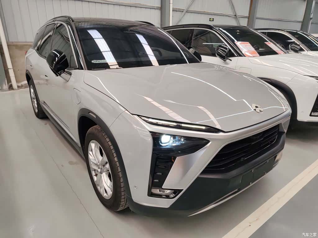 NIO ES8, 2022 4
