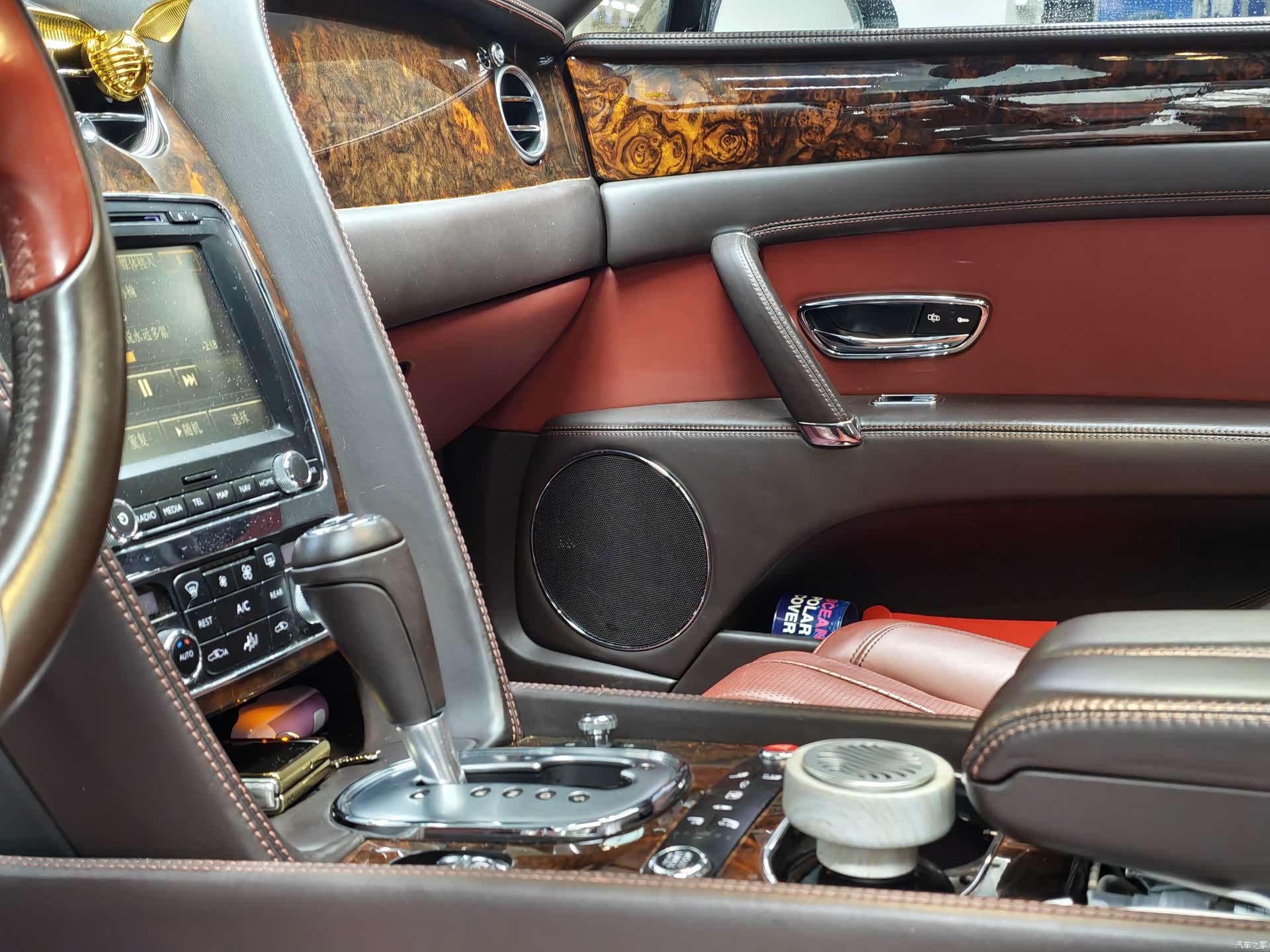 Bentley Flying Spur, 2015 8