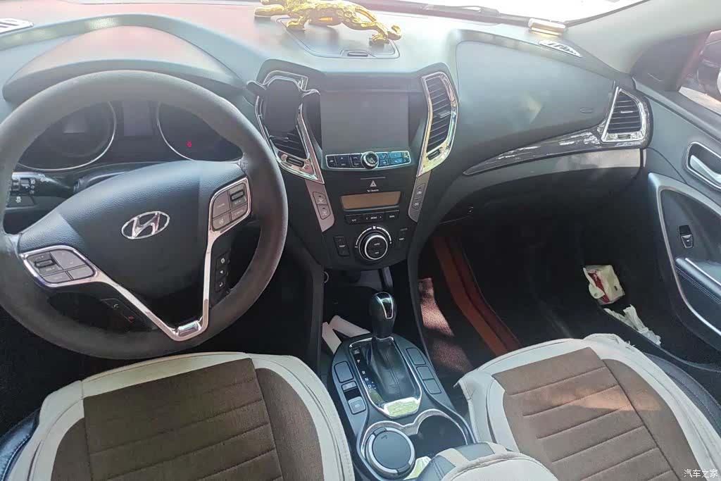 Hyundai Santa Fe, 2014 12